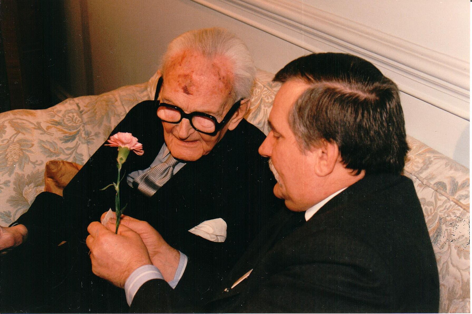 Edward B.Raczyński i Lech Wałęsa, Londyn 1989